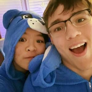 Meet your Posher, Carmen